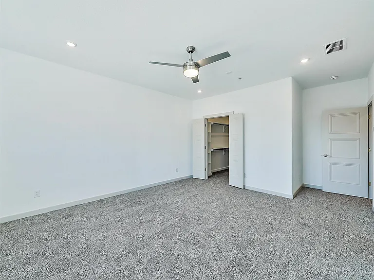 563 Eiseley Dr — Photo 19