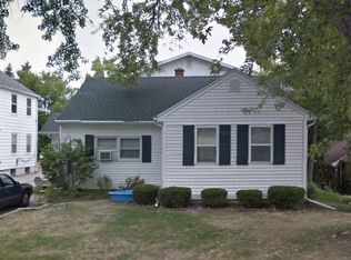 2910 Harvey St, Madison, WI 53705