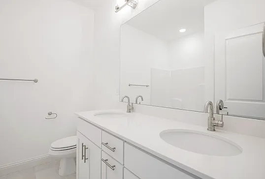 1422 Elijahs Dr — Photo 11