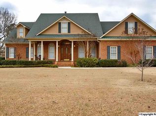100 Sebonac Dr, Toney, AL 35773