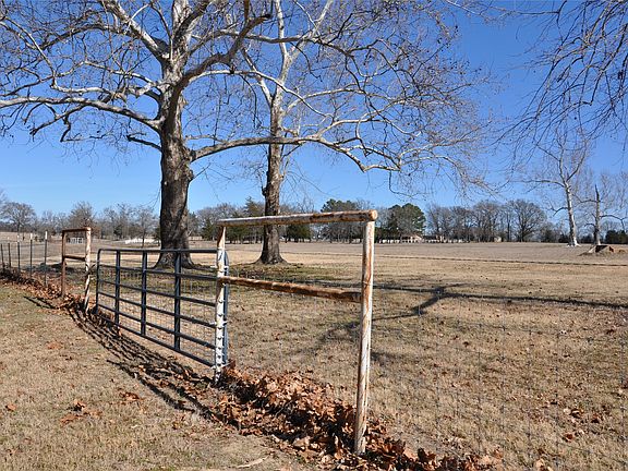2nd image of County Road 2428