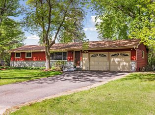 11564 Jonquil St NW, Coon Rapids, MN 55433