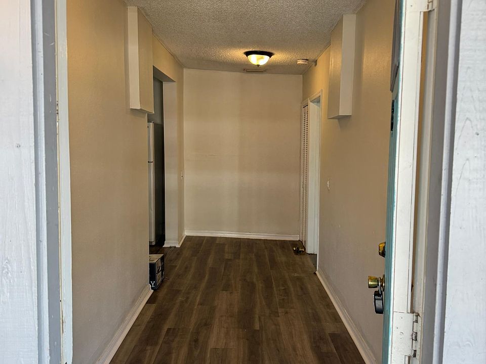 1st image of 146 E Voorhis Ave APT 8
