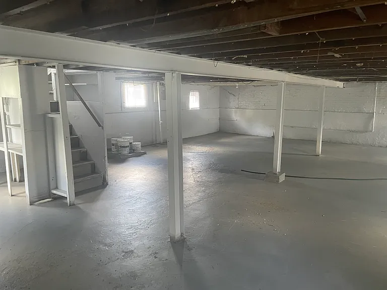 8229 Page Ave — Photo 20