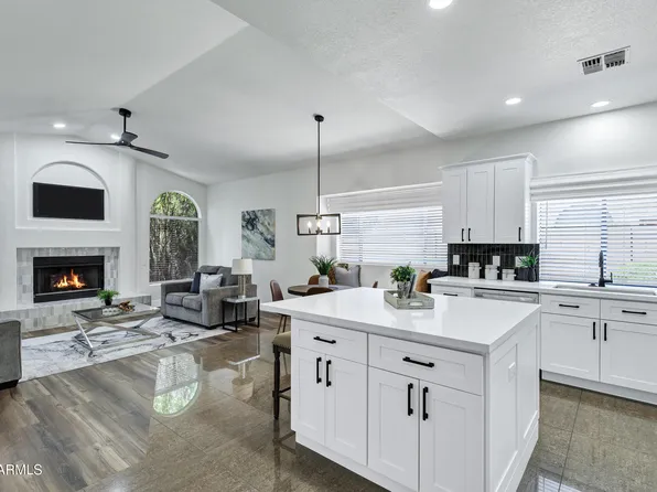 6227 E STAR VALLEY Street, Mesa, AZ 85215