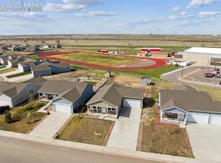 23 S 4th Ave, Deer Trail, CO 80105