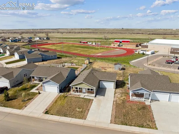 23 S 4th Ave, Deer Trail, CO 80105