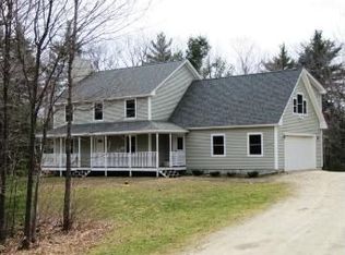 14 Rosewood Ln, New Gloucester, ME 04260