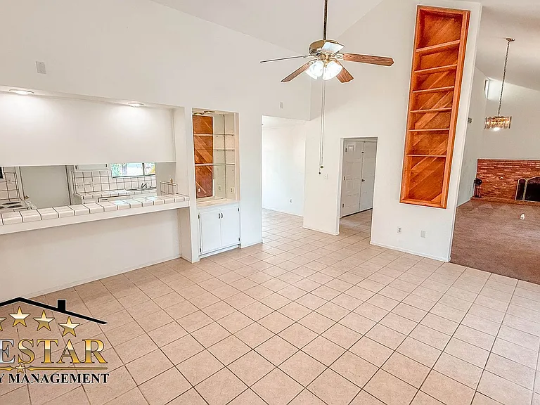 2246 Hasti Acres Dr — Photo 19