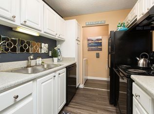 1863 Wells Rd #96, Orange Park, FL 32073