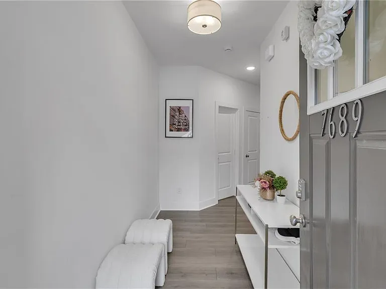 7689 Baron Rd — Photo 3
