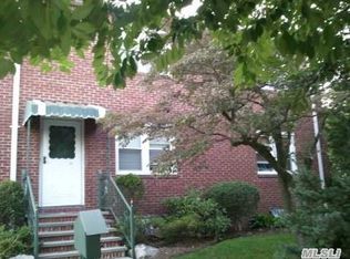 84 Haven Ave, Port Washington, NY 11050
