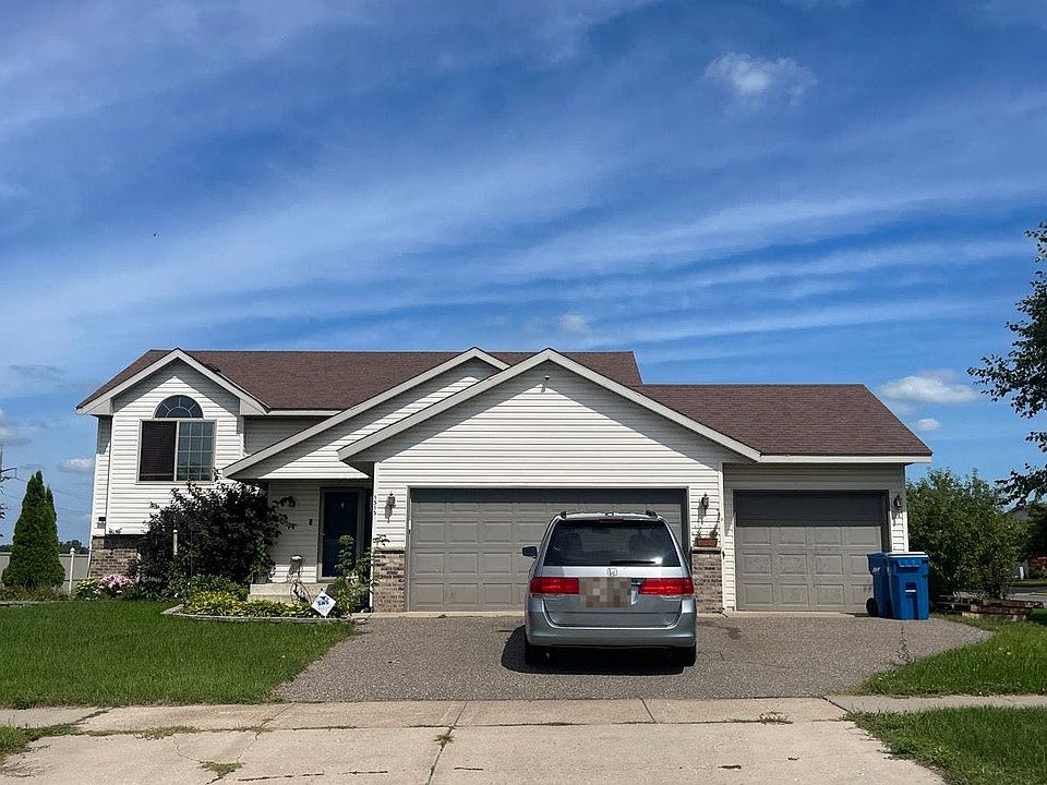 1st image of 1515 Perennial Ln NE