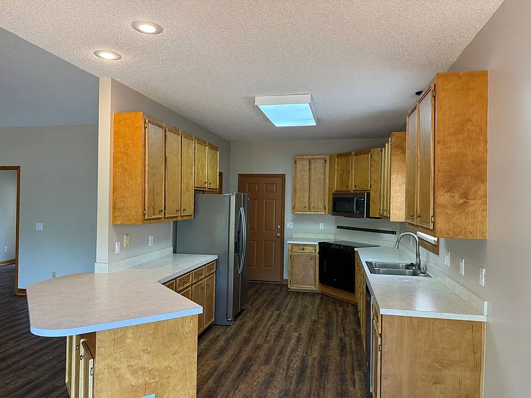 628 Willowood Pkwy — Photo 8