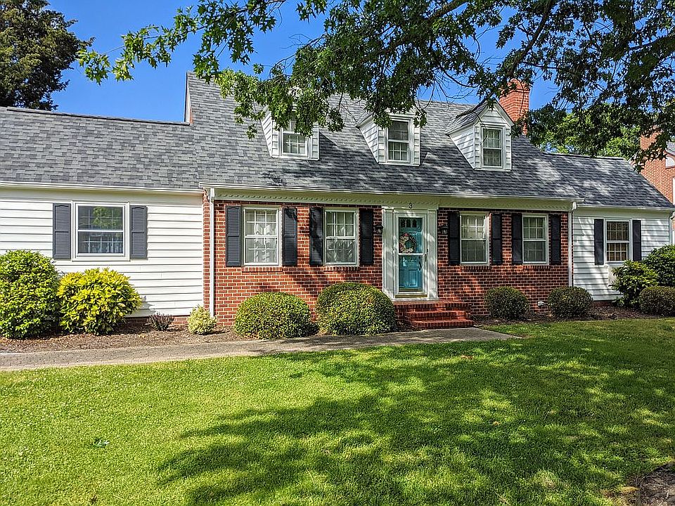 1st image of 3 Holly Dr