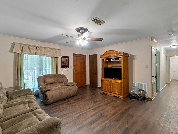 5th image of 311 Glenhaven Cir