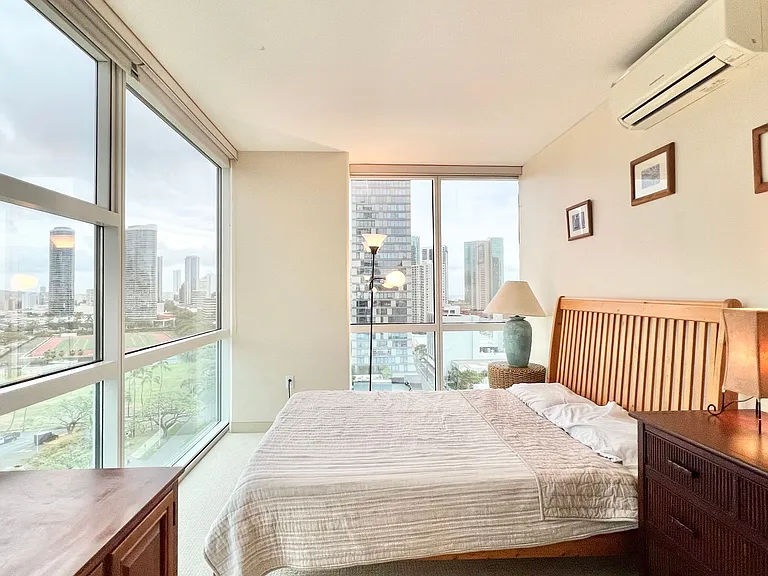 909 Kapiolani Blvd #1601 — Photo 29
