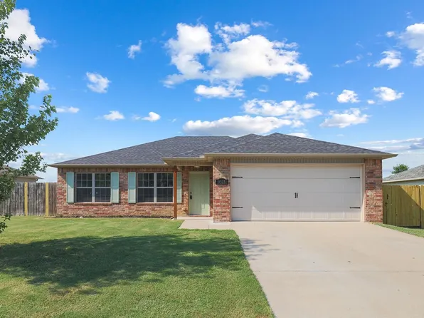 3596 Vanleer Ave, Springdale, AR 72764