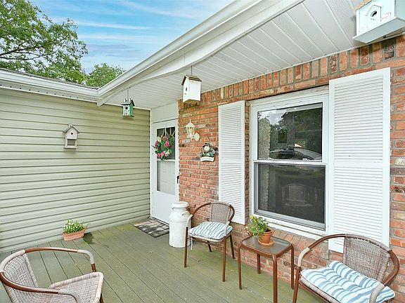 5th image of 3 Hartwell Dr