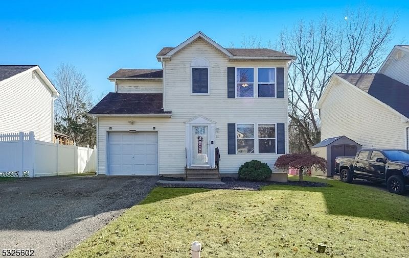 1st image of 38 Holly Dr