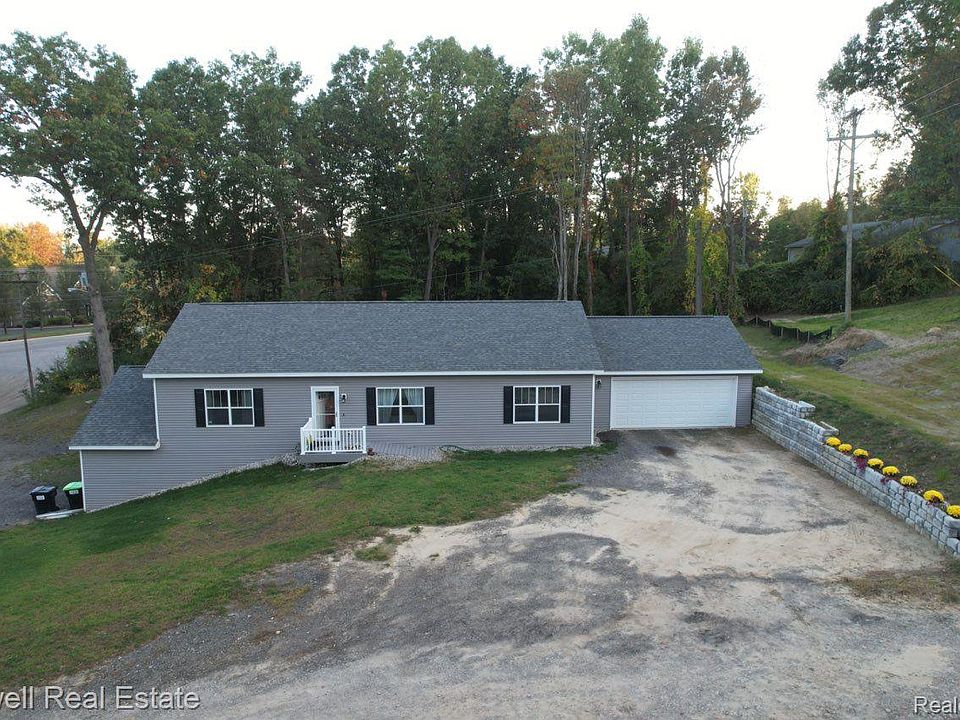 1st image of 4268 Larchmoor Dr