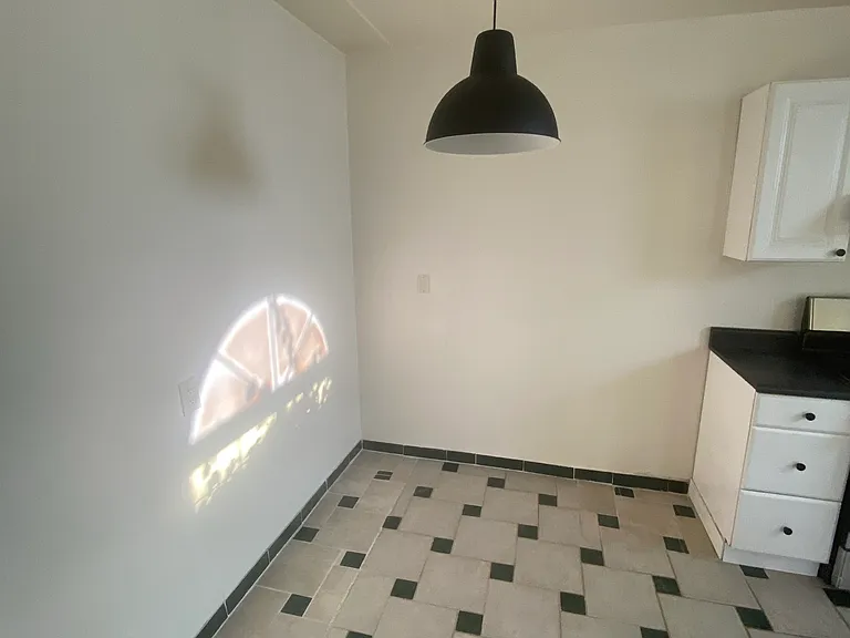 4425 Avocado St #2 — Photo 13