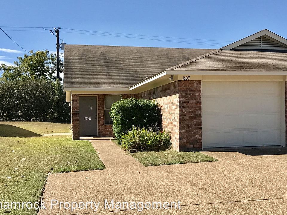 1st image of 1607 Breezy Dr
