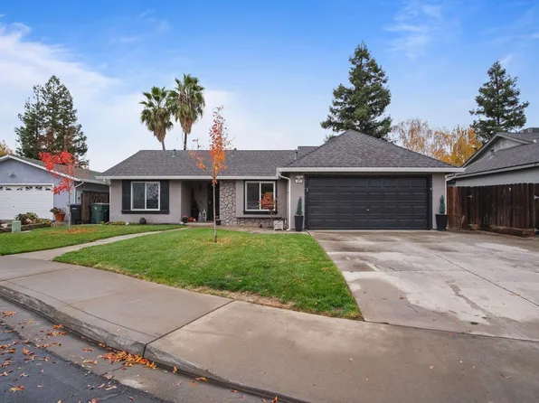347 Brisk Ct, Waterford, CA 95386