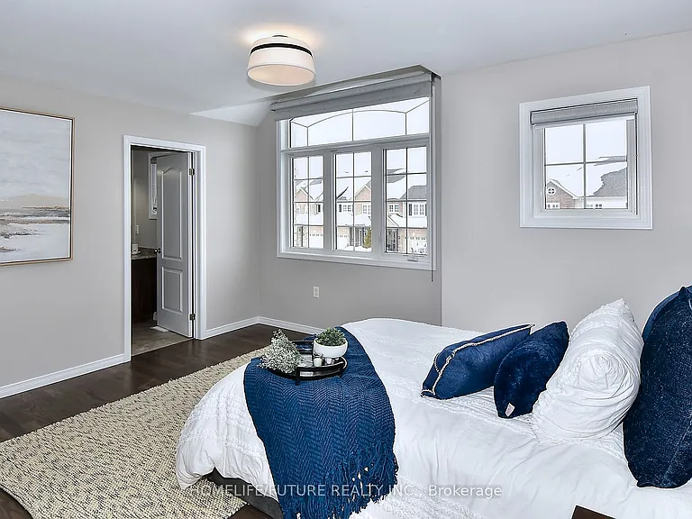 39 Summer Ln — Photo 23