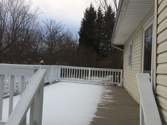 Large deck in country 