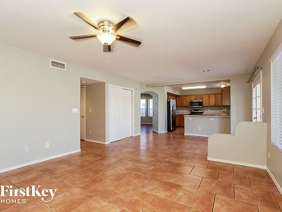 3rd image of 6742 W Nueva Vista Dr