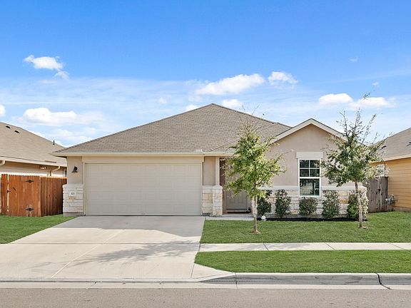2nd image of 321 Durango Downs Dr