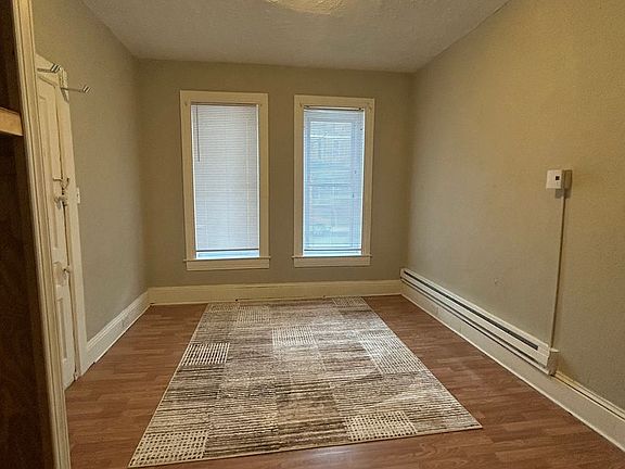 2nd image of 654 W King St #1