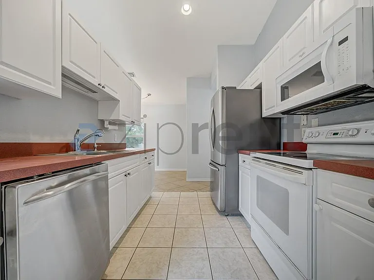 2665 Parasol Ln — Photo 8