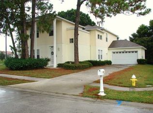 11493 Canterbury Ln, Seminole, FL 33778