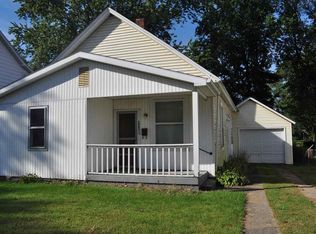 606 S Market St, Winamac, IN