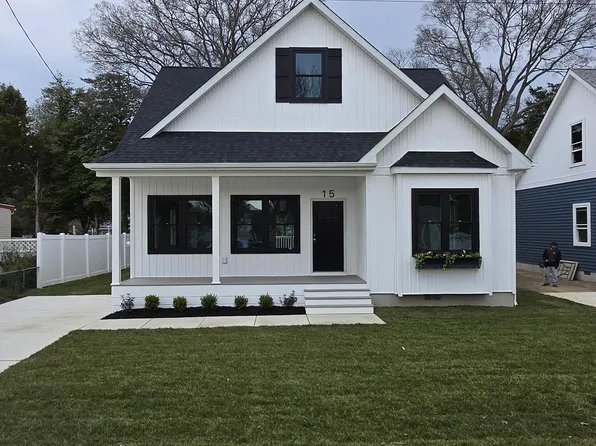 15 Oak Ave, Villas, NJ 08251