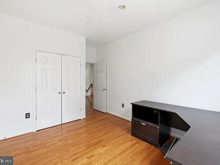 2917 Markhams Grant Dr — Photo 27