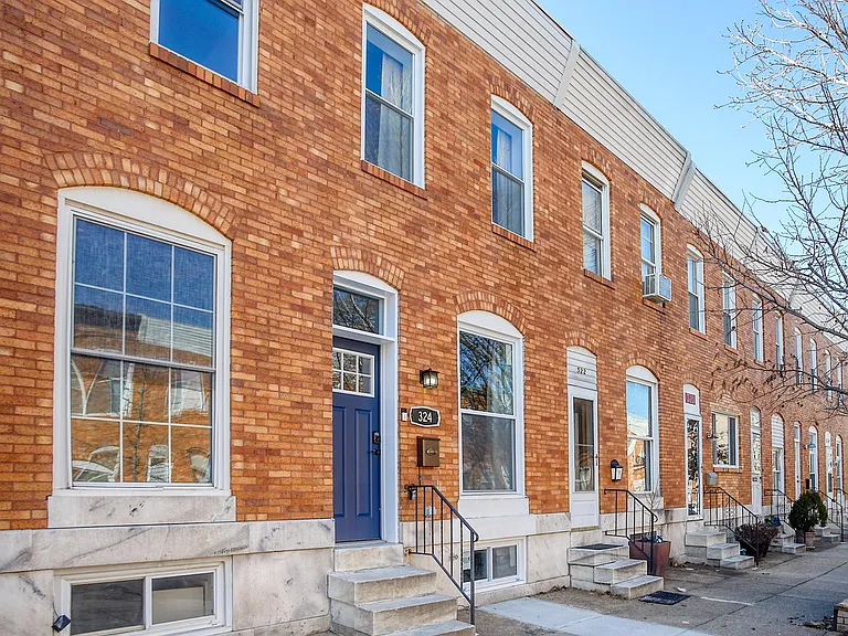324 S Macon St — Photo 11