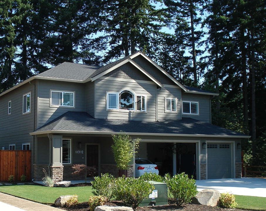 1st image of 18302 NE 26th St