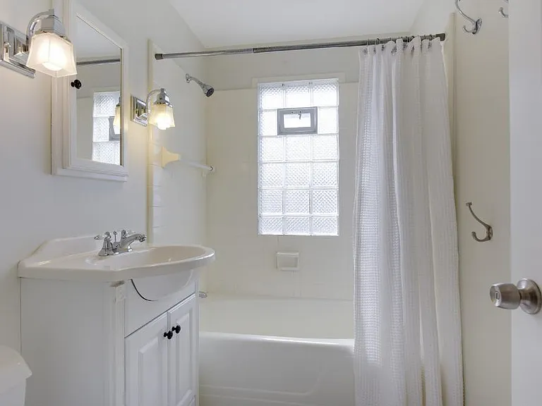 5928 Kellogg Ave — Photo 15