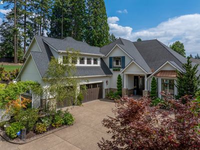 14062 Goodall Rd, Lake Oswego, OR, 97034