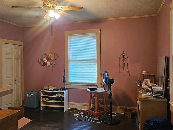 4th image of 109 Crescent Ave