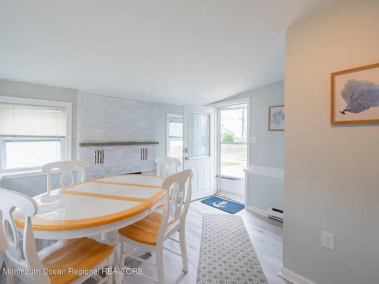 4 Washington Ave #4 — Photo 10
