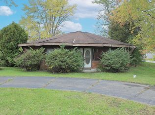 3289 Luce Rd, Flushing, MI 48433