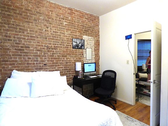 2nd image of 226 E 85th St APT 4D