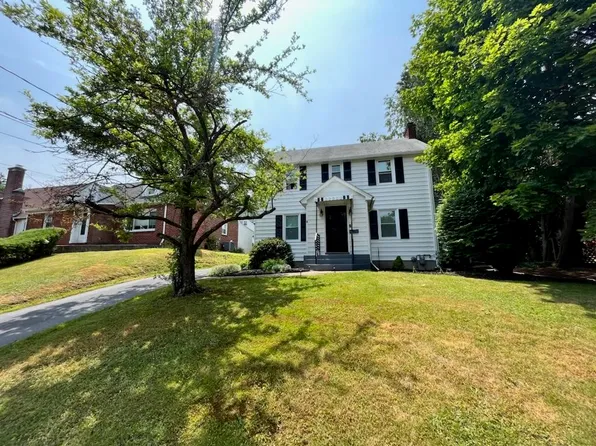 10 Brookfield Rd, Binghamton, NY 13903