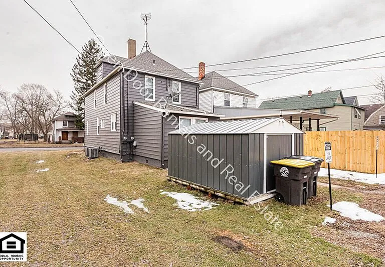 2516 S Lafayette St — Photo 18
