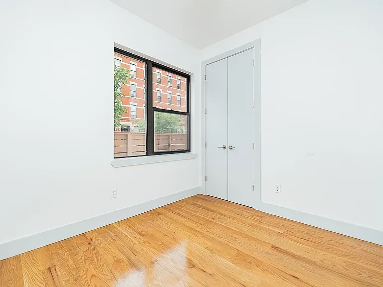 368 Throop Ave #1B — Photo 6
