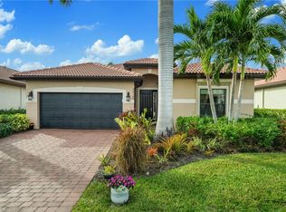 26104 Saint Michael Ln, Bonita Springs, FL 34135